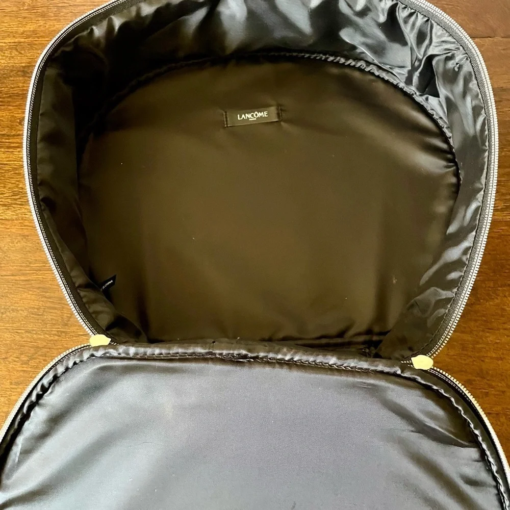 Lancome Paris Black Faux Leather Round Travel Cosmetic Bag Train Case - Picture 10 of 12